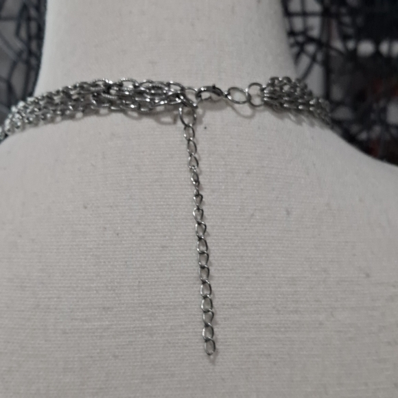 Statement necklace with Clear Crystals, 4 Strand Silver Chain - Picture 6 of 6